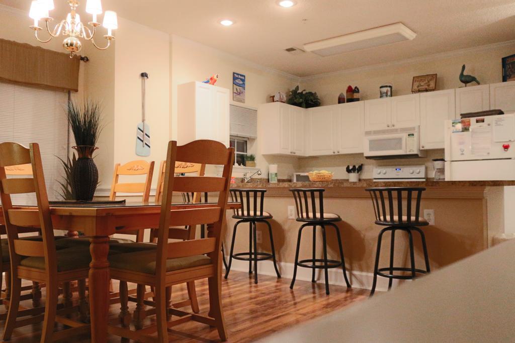 מירטל ביץ' Myrtlewood Condos חדר תמונה
