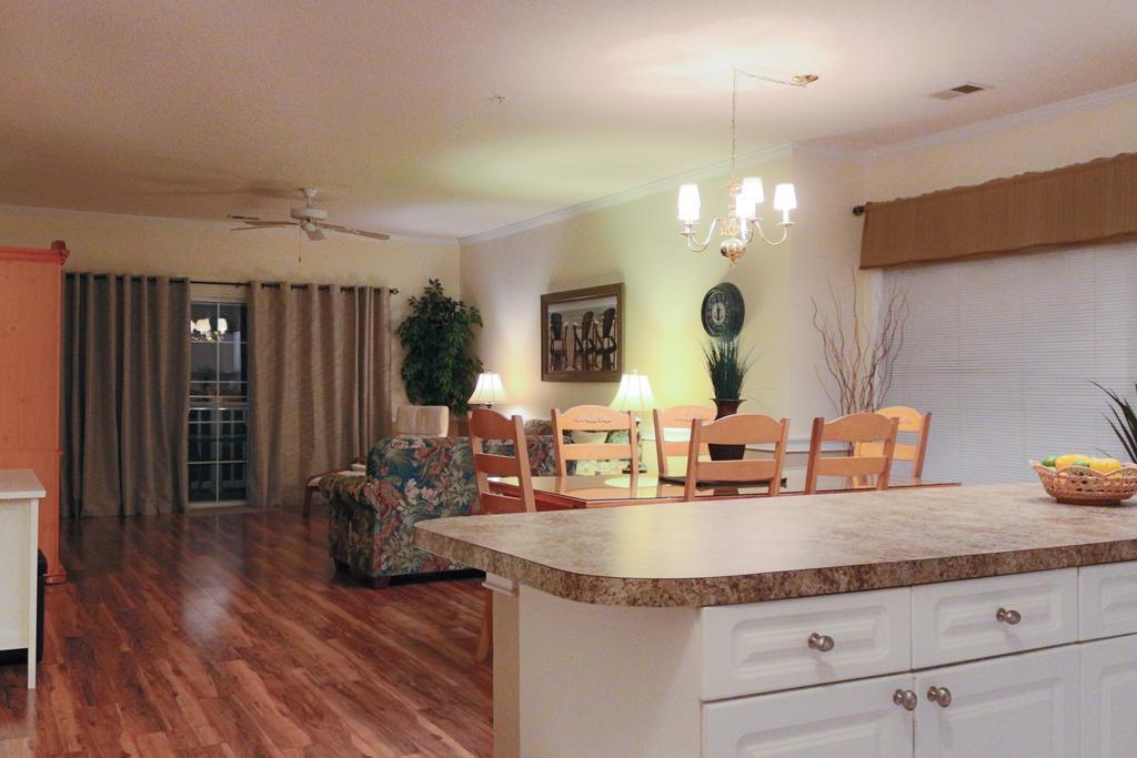 מירטל ביץ' Myrtlewood Condos חדר תמונה